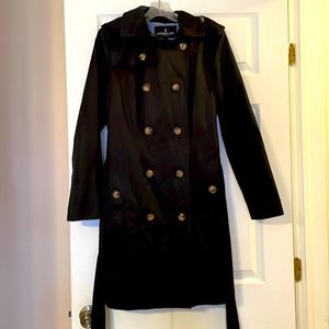 London Fog black trench coat with removable hood - M
